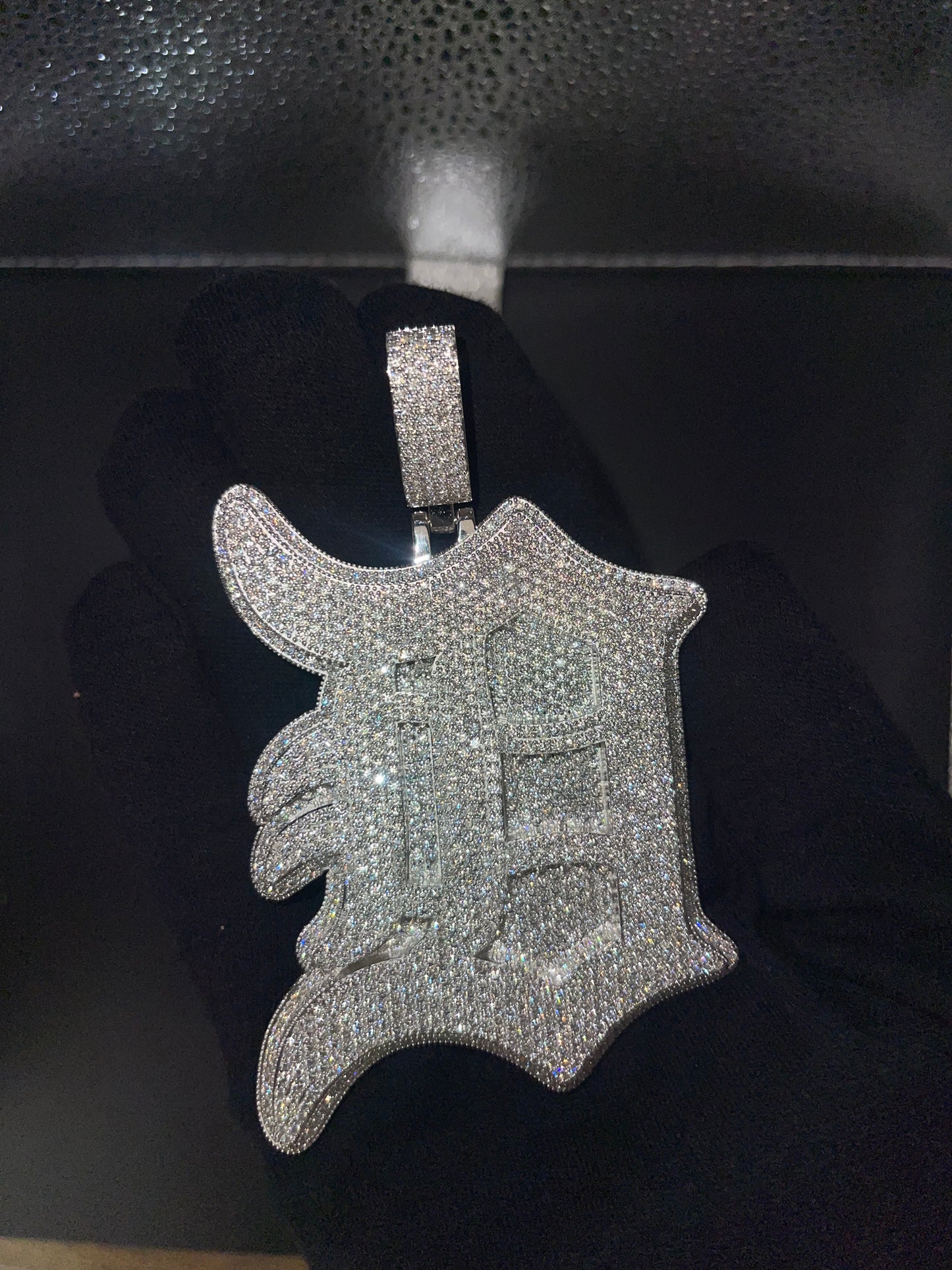 Detroit tigers pendant 3.5
