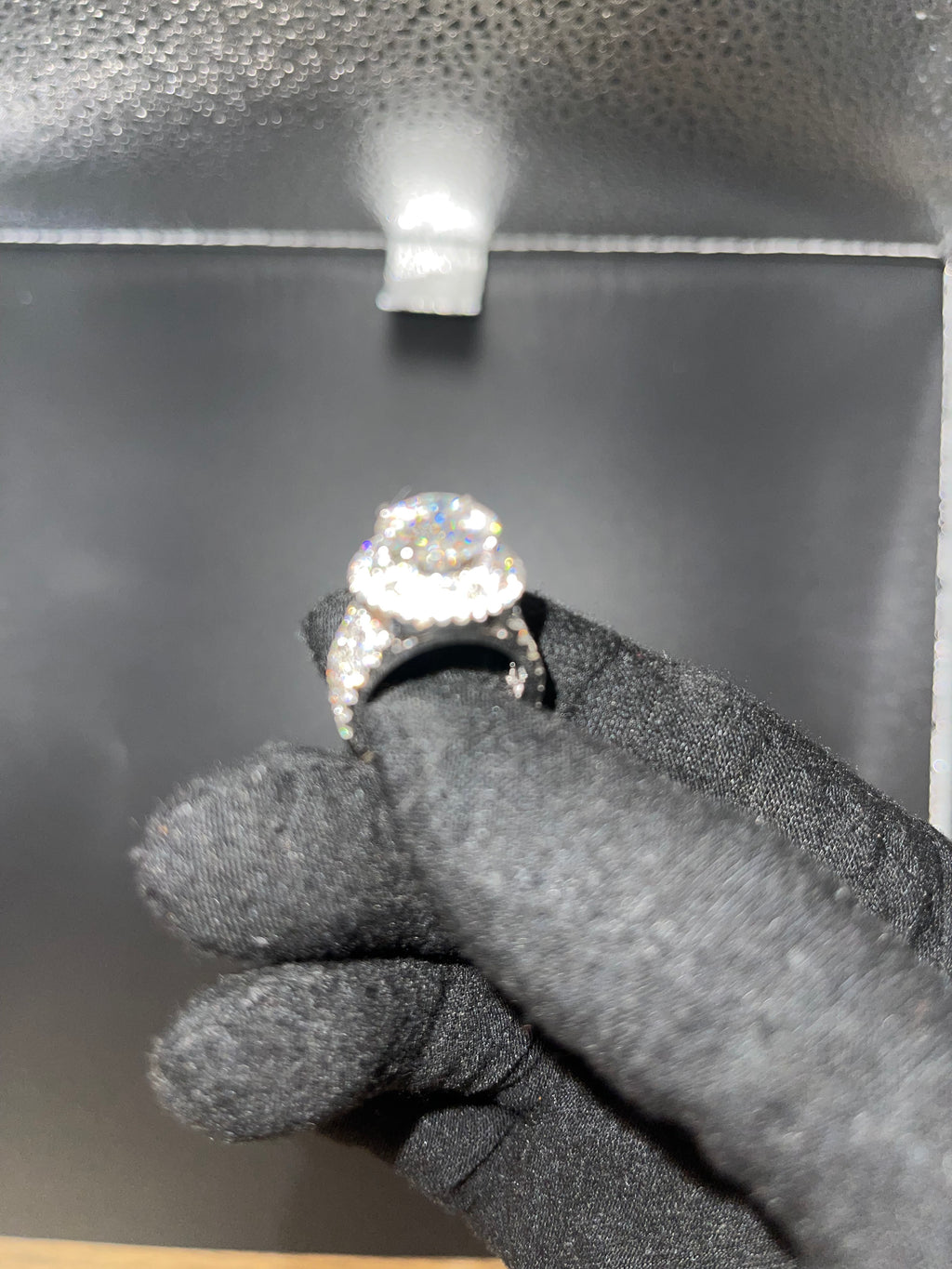 3.5 center stone diamond ring