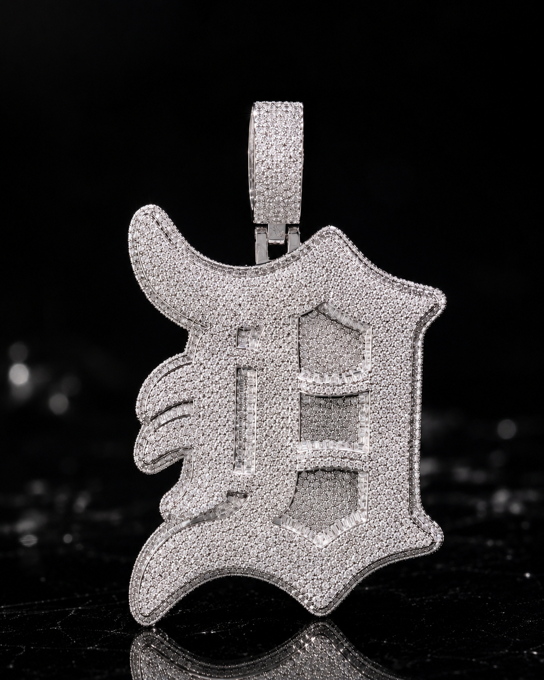 Detroit tigers pendant 3.5