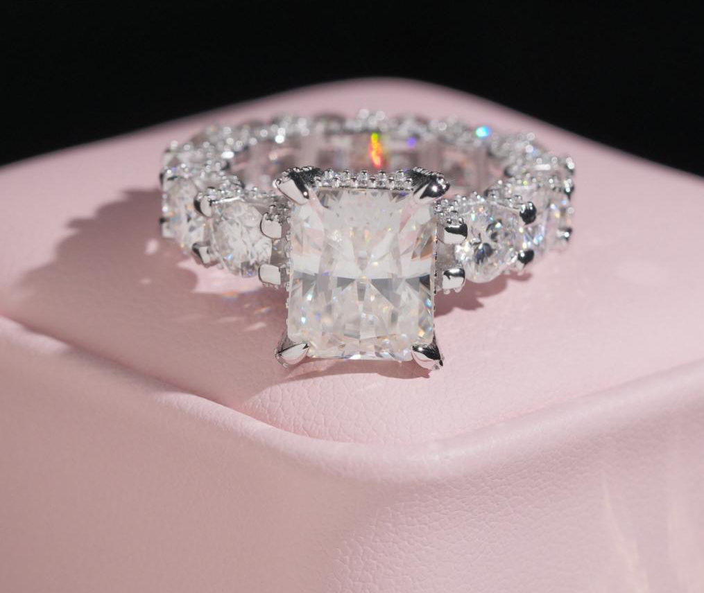Radiant Center Statement Ring