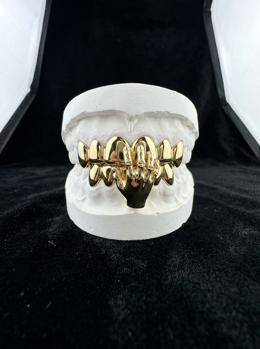 Sculpted Hand Grillz