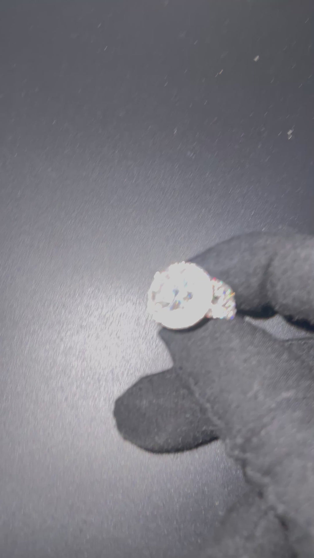3.5 center stone diamond ring